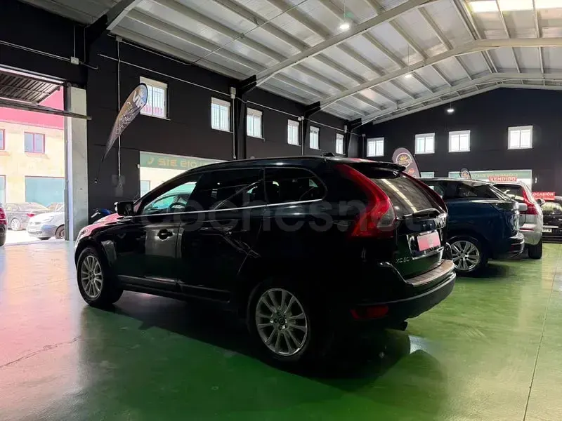 Usado Volvo XC60 Momentum 175 CV (128 kW) 2010 Negro SUV