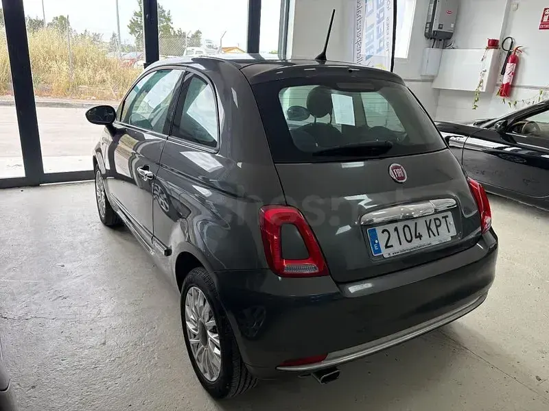 Usado Fiat 500 Lounge 69 CV (50 kW) 2018 Gris / plata Berlina