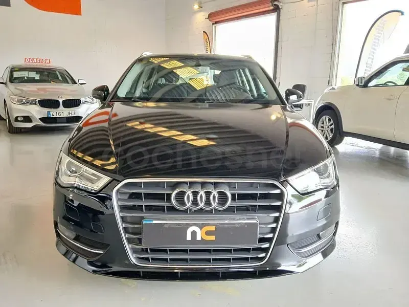 Usado Audi A3 110 CV (80 kW) 2015 Negro Berlina