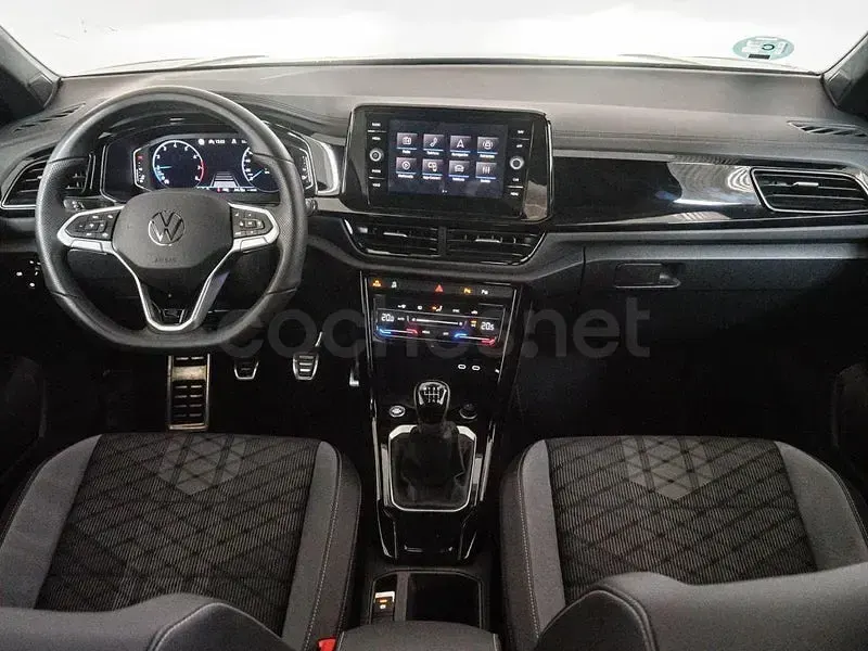 Usado VW T-Roc R-line 115 CV (84 kW) 2025 Negro SUV