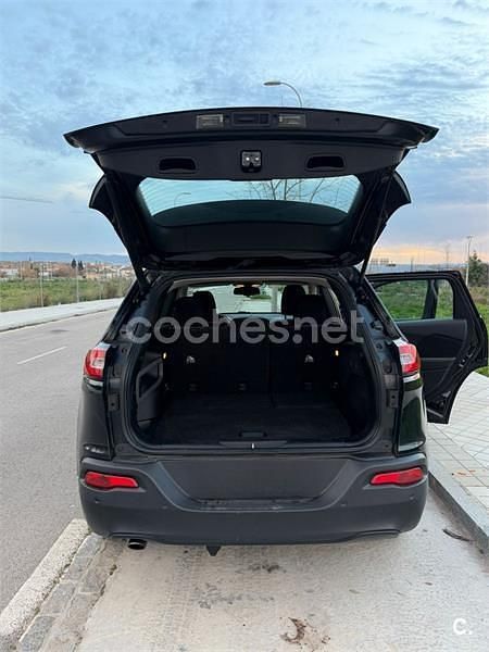 Usado Jeep Cherokee Longitude 140 CV (102 kW) 2015 Negro SUV