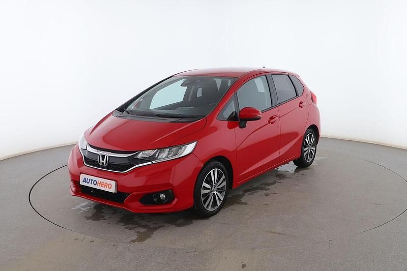 Usado Honda Jazz Elegance 102 CV (75 kW) 2019 Rojo Utilitario