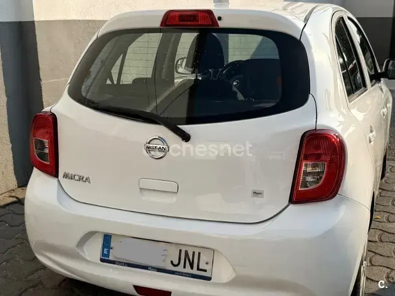 Usado Nissan Micra Acenta 80 CV (58 kW) 2016 Blanco Utilitario