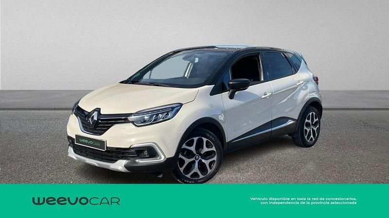 Usado Renault Captur Zen 130 CV (95 kW) 2019 Beige SUV