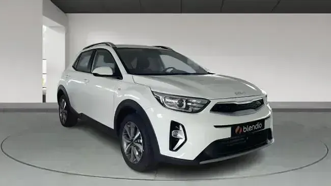 Usado Kia Stonic 100 CV (73 kW) 2026 Blanco SUV