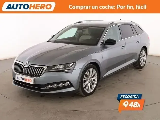 Usado Skoda Superb Style 150 CV (110 kW) 2021 Familiar