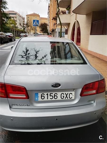 Usado Kia Magentis 140 CV (102 kW) 2009 Gris / plata Berlina