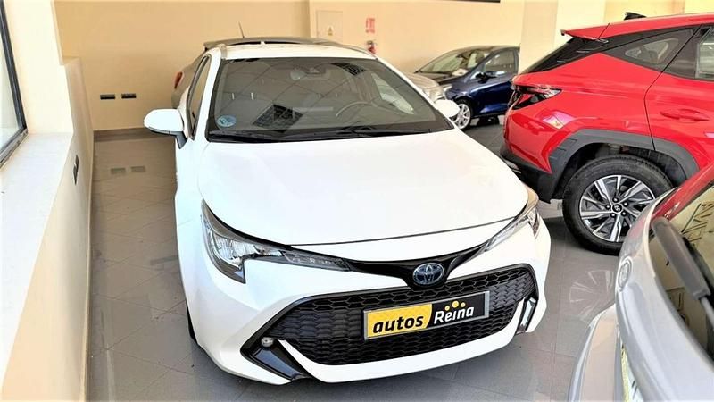 Blanco Usado 2021 Toyota Corolla Active Utilitario | 21.500 € (Un poco caro) - Imagen 1/4