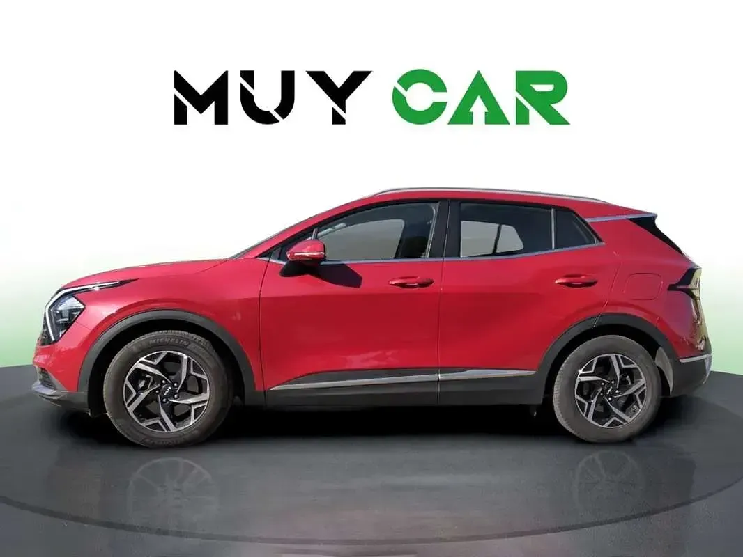 Usado Kia Sportage 162 CV (119 kW) 2024 Rojo SUV