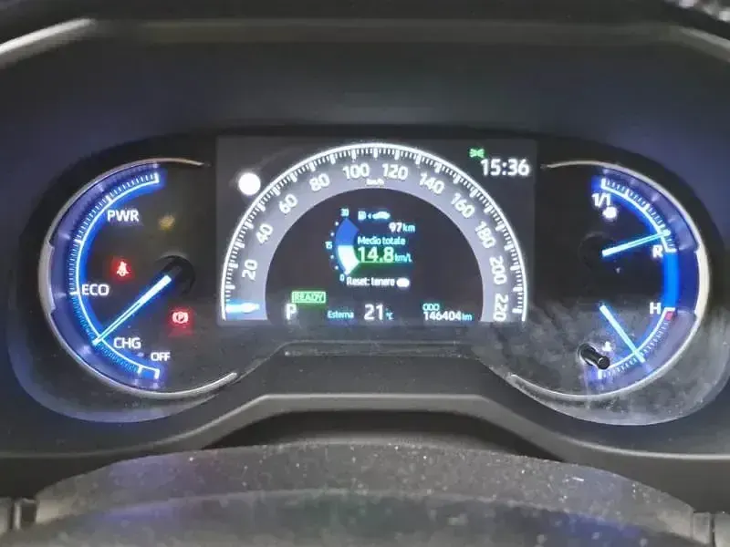 Usado Toyota RAV4 Hybrid Business Edition 218 CV (160 kW) 2019 Gris SUV