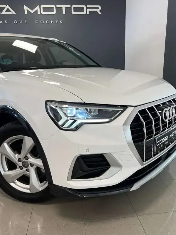 Usado Audi Q3 Advanced 150 CV (110 kW) 2022 Blanco SUV