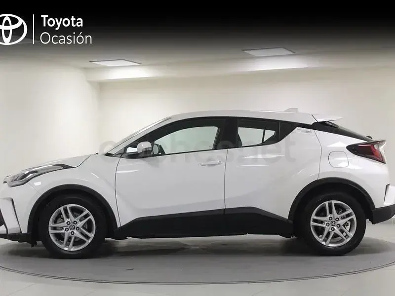 Usado Toyota C-HR Active 122 CV (89 kW) 2023 Blanco SUV