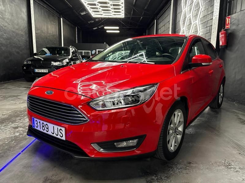 Granate Usado 2017 Ford Focus Titanium Berlina | 8999 € (Buen precio) - Imagen 1/4