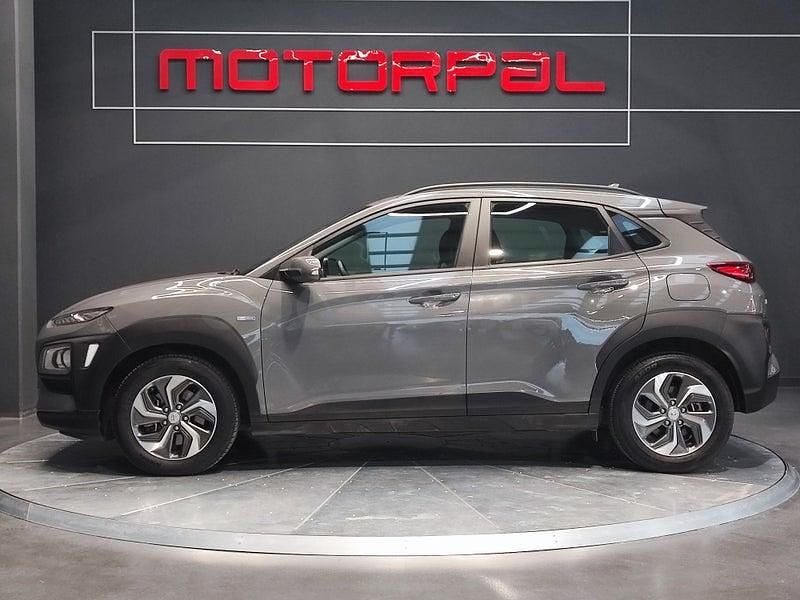 Usado Hyundai Kona 141 CV (103 kW) 2020 Gris SUV