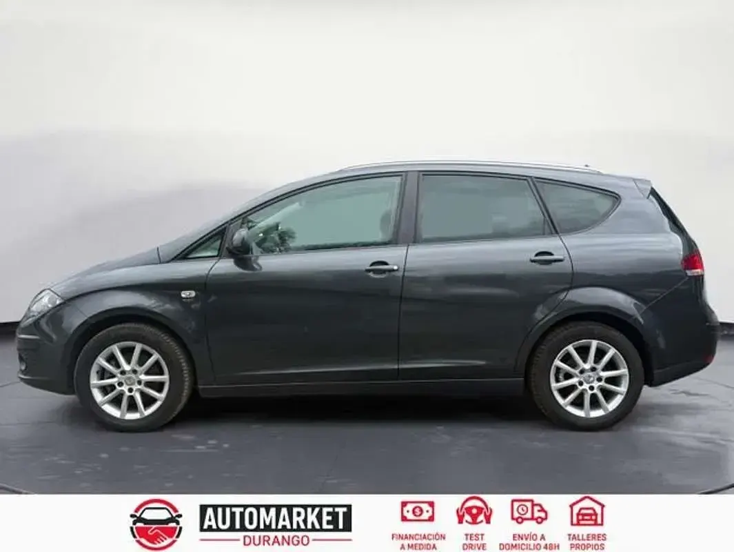 Usado Seat Altea XL Style 160 CV (117 kW) 2010 Negro Monovolumen