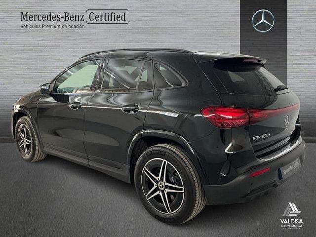 Usado Mercedes EQA250 139 kW (190 CV) 2026 Negro cosmos SUV
