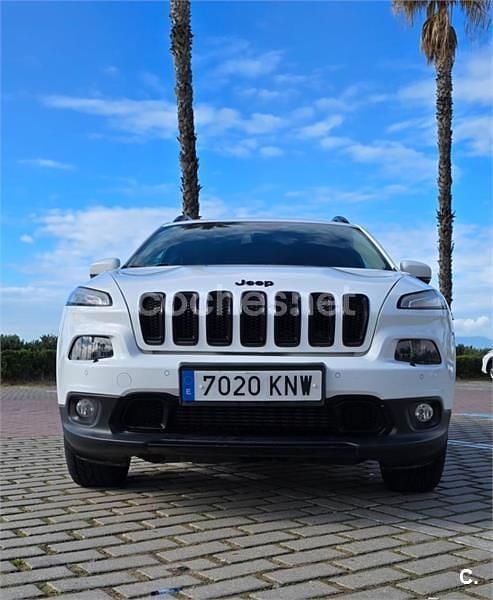 Usado Jeep Cherokee Night Eagle 185 CV (136 kW) 2018 Blanco SUV
