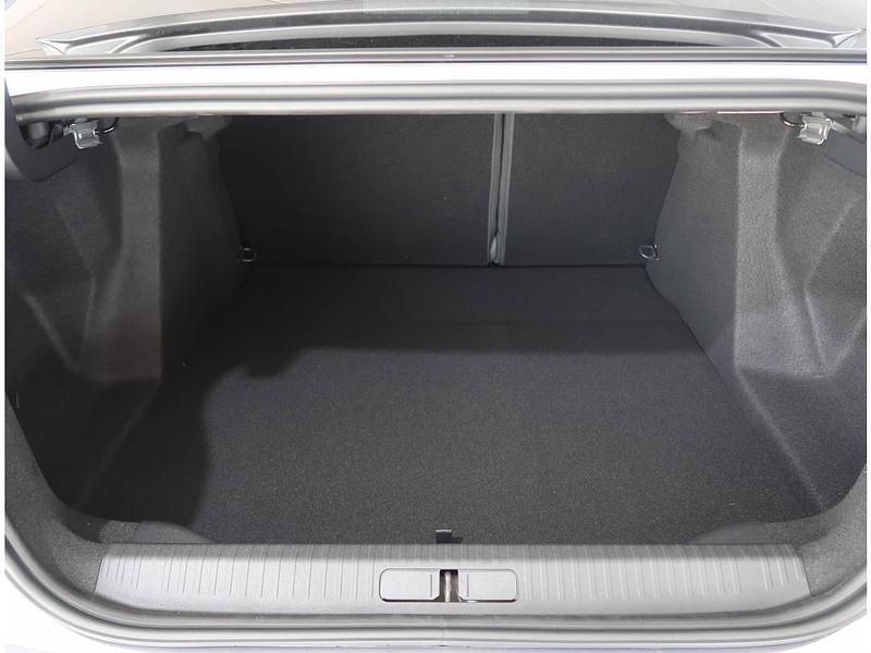 Nuevo Citroën e-C4 Feel 100 kW (136 CV) 2025 Gris Berlina
