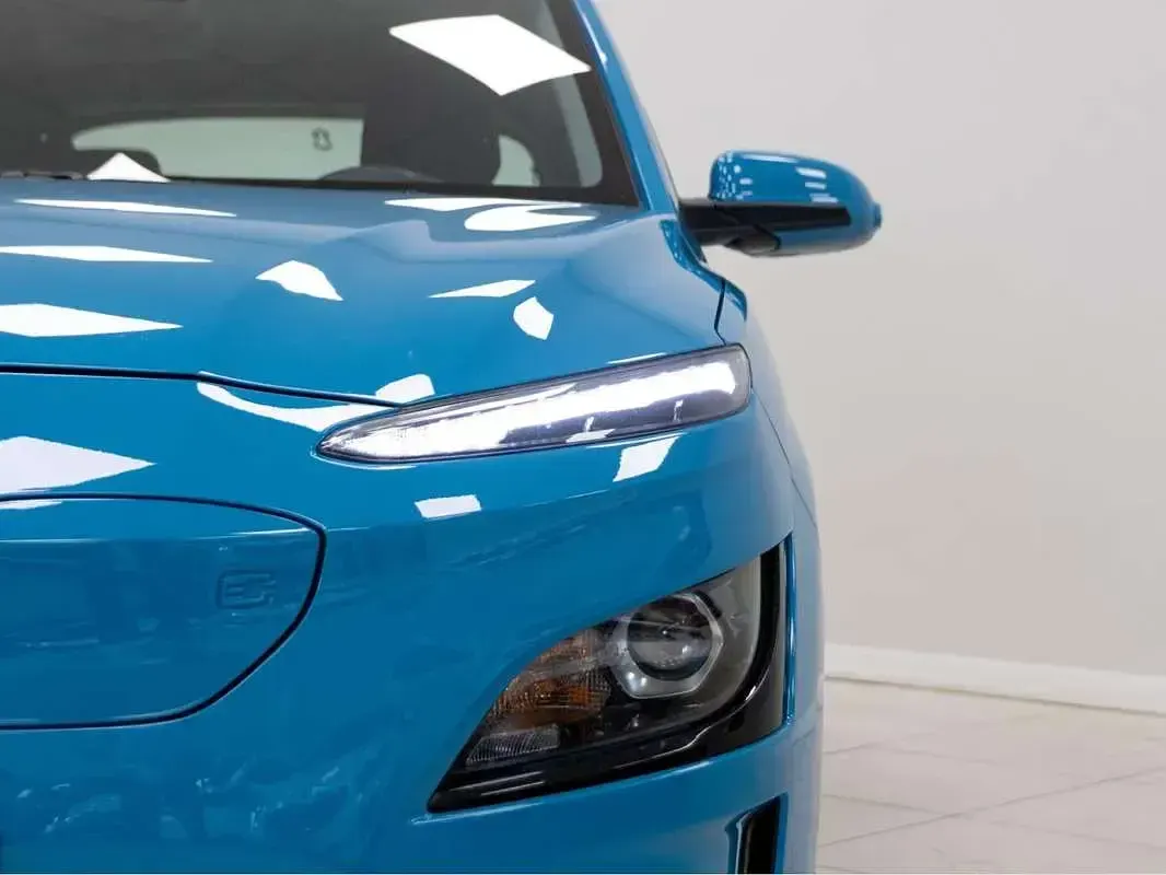Używany Hyundai Kona 100 kW (136 KM) 2022 Niebieski SUV