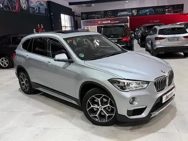 Usado BMW X1 Executive 150 CV (110 kW) 2019 Gris SUV