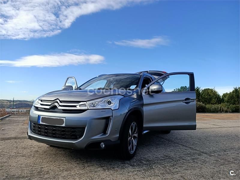 Usado Citroën C4 Aircross Exclusive 114 CV (83 kW) 2015 Gris / plata SUV