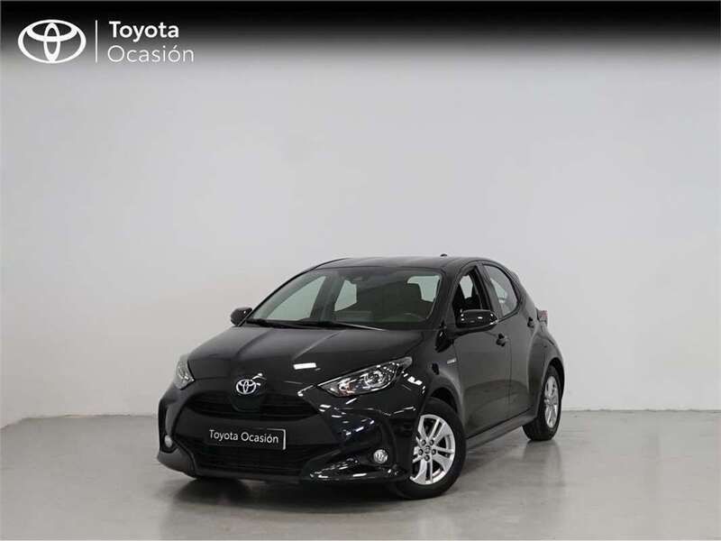 Negro Usado 2021 Toyota Yaris Hybrid Active Utilitario | 17.200 € (Super precio) - Imagen 1/4