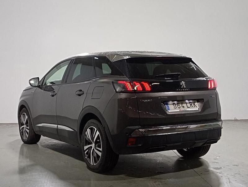 Usado Peugeot 3008 Allure 227 CV (166 kW) 2021 Gris SUV