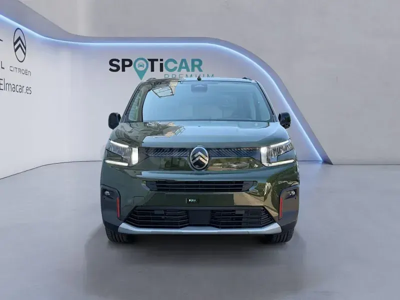Nuevo Citroën Berlingo 130 CV (95 kW) 2026 Verde Monovolumen