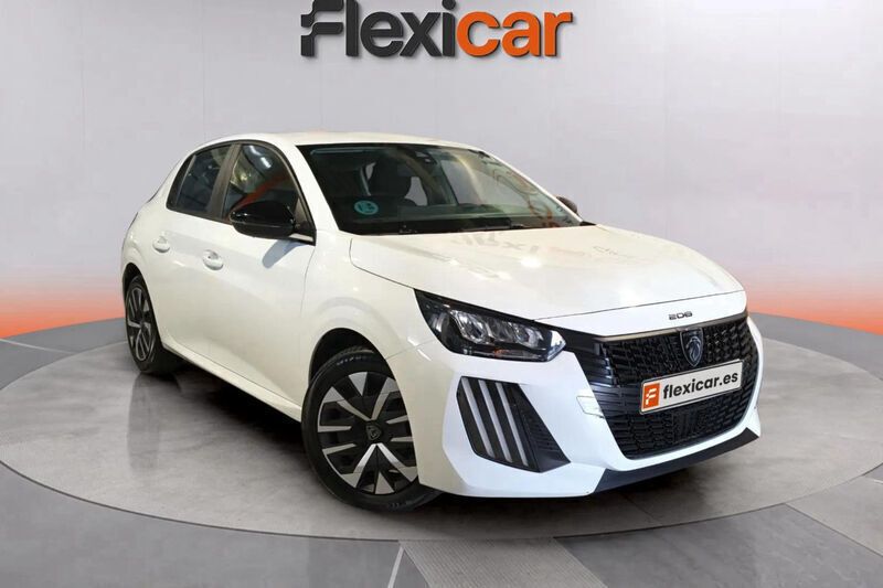 Blanco Usado 2024 Peugeot 208 Active Utilitario | 14.190 € (Precio justo) - Imagen 1/4