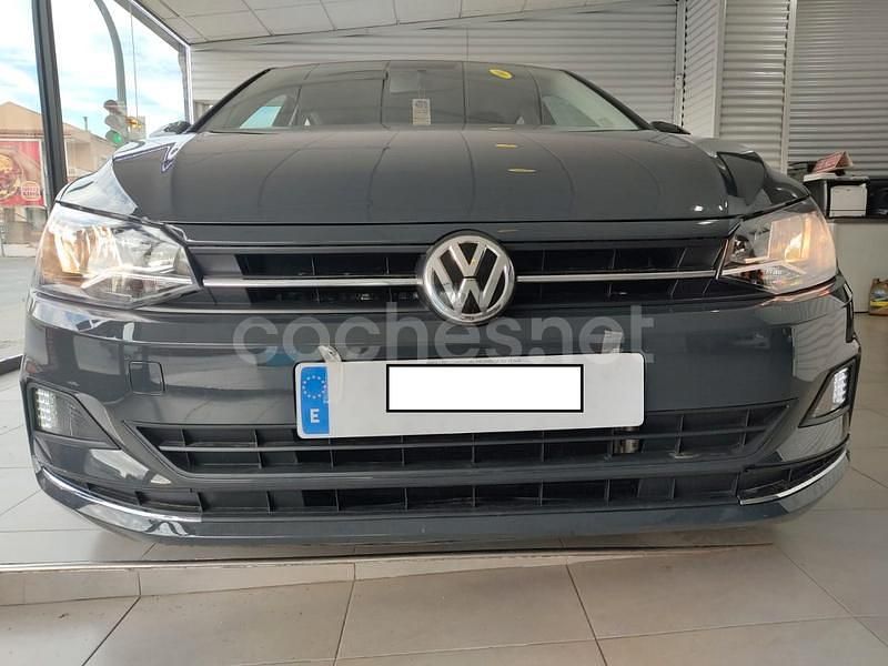 Gris / plata Usado 2020 VW Polo Advance Berlina | 13.900 € (Buen precio) - Imagen 1/4