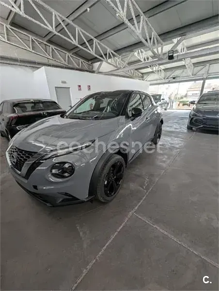 Usado Nissan Juke Tekna 114 CV (83 kW) 2025 Gris / plata SUV