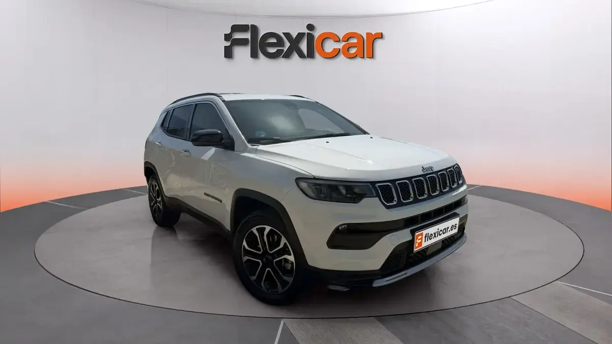 Käytetty Jeep Compass Limited 131 HP (96 kW) 2023 Katumaasturi