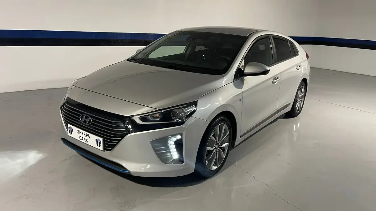Usado Hyundai Ioniq 141 CV (103 kW) 2019 Gris Utilitario