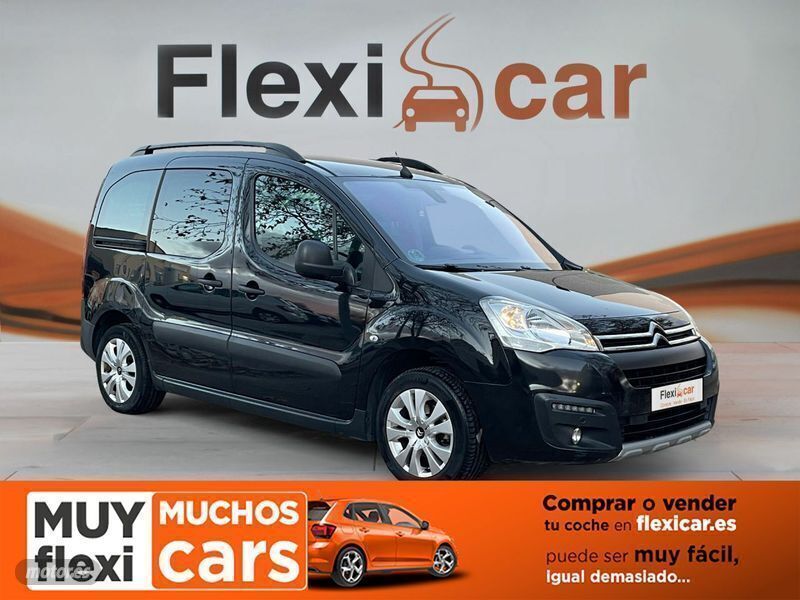 Usado Citroën Berlingo Feel 120 CV (88 kW) 2016 Negro Monovolumen