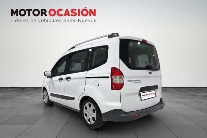Usado Ford Tourneo Trend 100 CV (73 kW) 2015