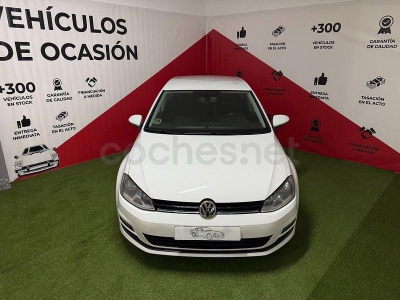 Usado VW Golf VII Advance 105 CV (77 kW) 2014 Blanco Berlina