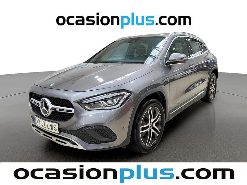Gris Usado 2022 Mercedes GLA180 SUV | 27.264 € (Buen precio) - Imagen 1/4