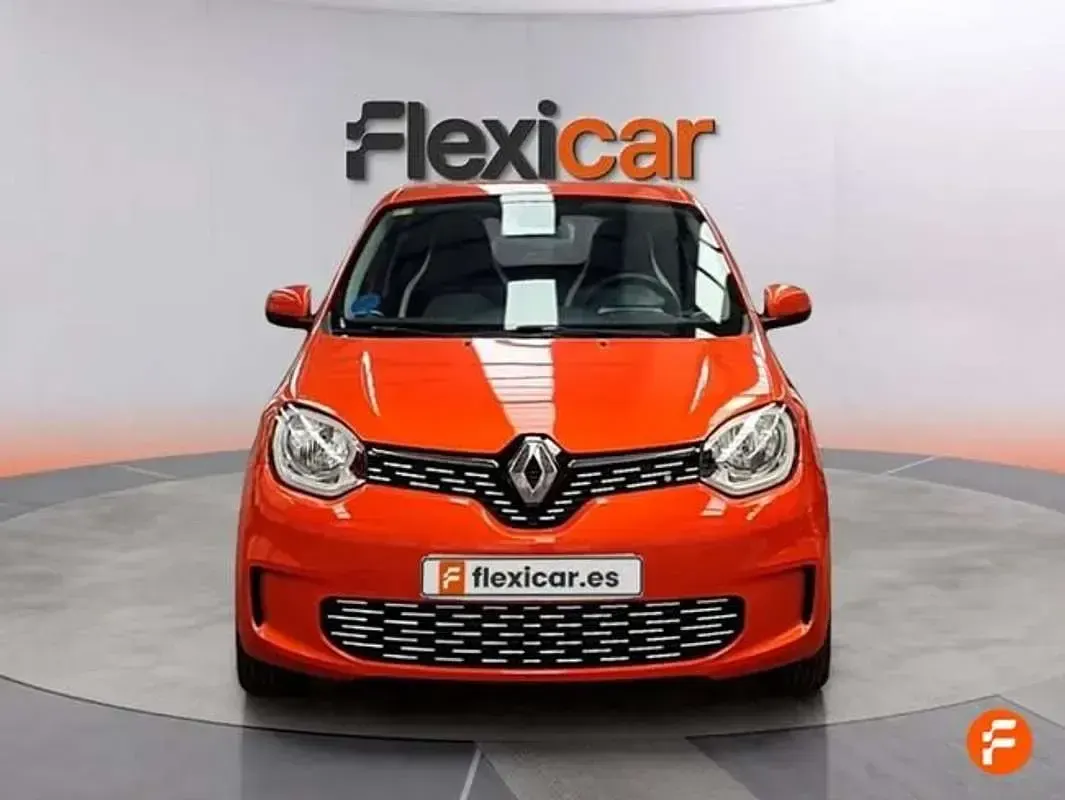 Usado Renault Twingo Vibes 60 kW (82 CV) 2020 Naranja Utilitario