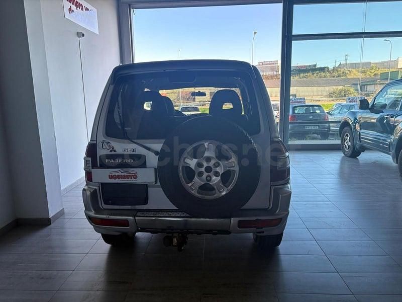 Usado Mitsubishi Montero 202 CV (148 kW) 2003 Gris / plata SUV