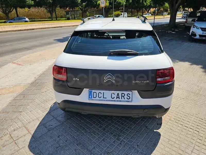 Usado Citroën C4 Feel 100 CV (73 kW) 2016 Blanco Berlina