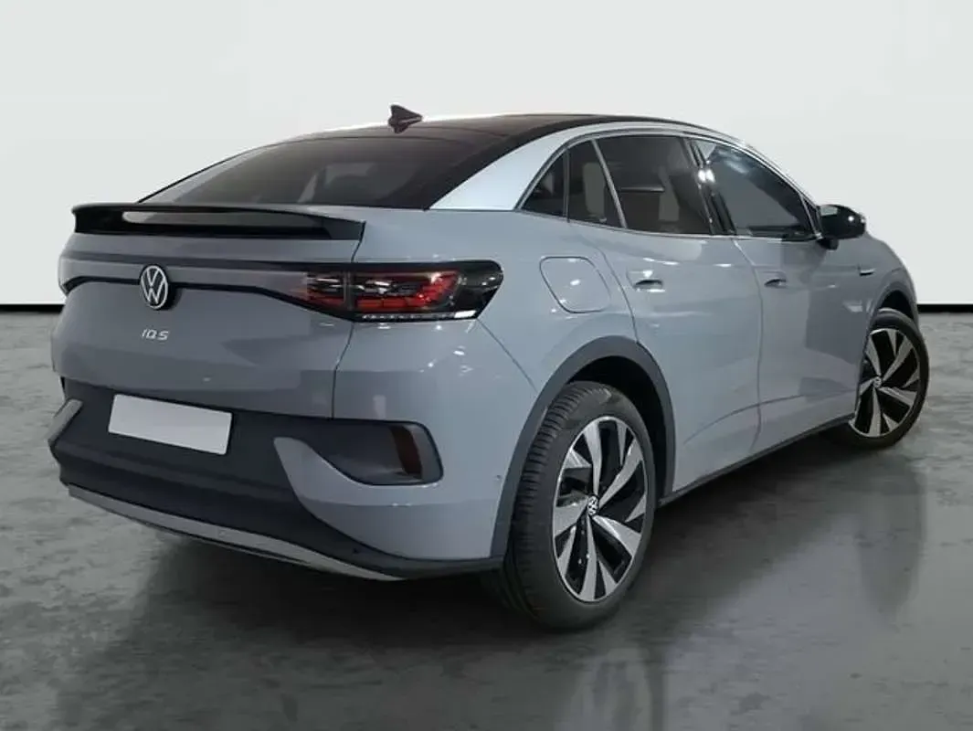 Usado VW ID.5 Pro 150 kW (204 CV) 2025 Gris SUV