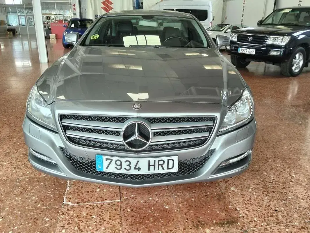 Usado Mercedes CLS250 204 CV (150 kW) 2013 Gris Coupe