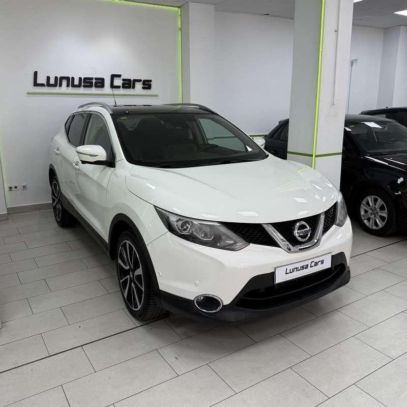 Usado Nissan Qashqai Tekna 131 CV (96 kW) 2014 Blanco SUV