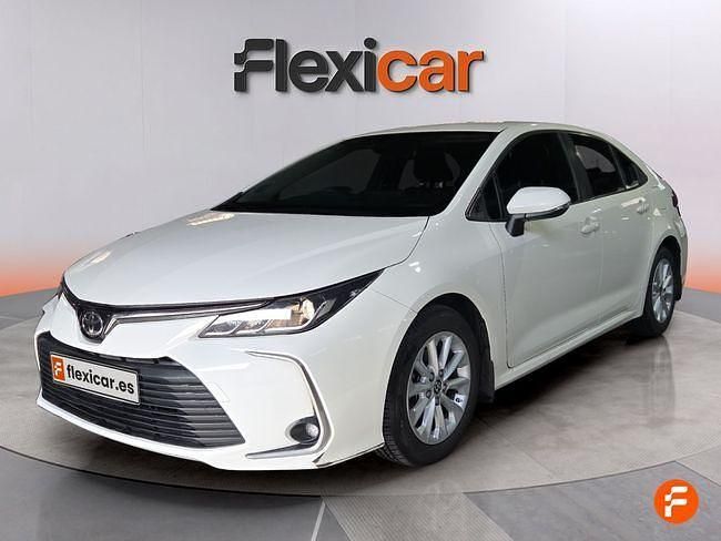 Usado Toyota Corolla Active 140 CV (102 kW) 2023 Blanco Berlina