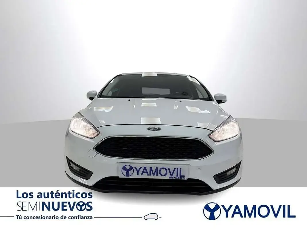Usado Ford Focus Trend+ 120 CV (88 kW) 2017 Blanco Utilitario