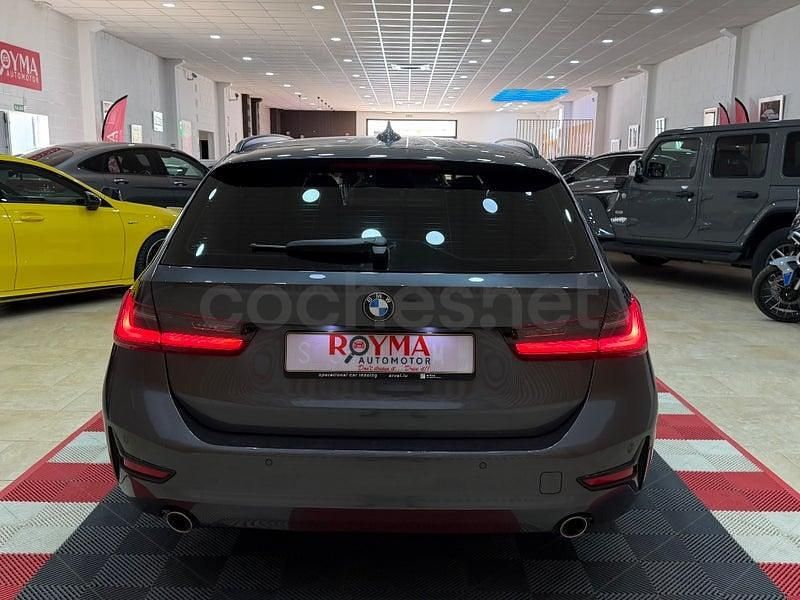 Usado BMW 318 Comfort Edition 150 CV (110 kW) 2021 Gris / plata Familiar