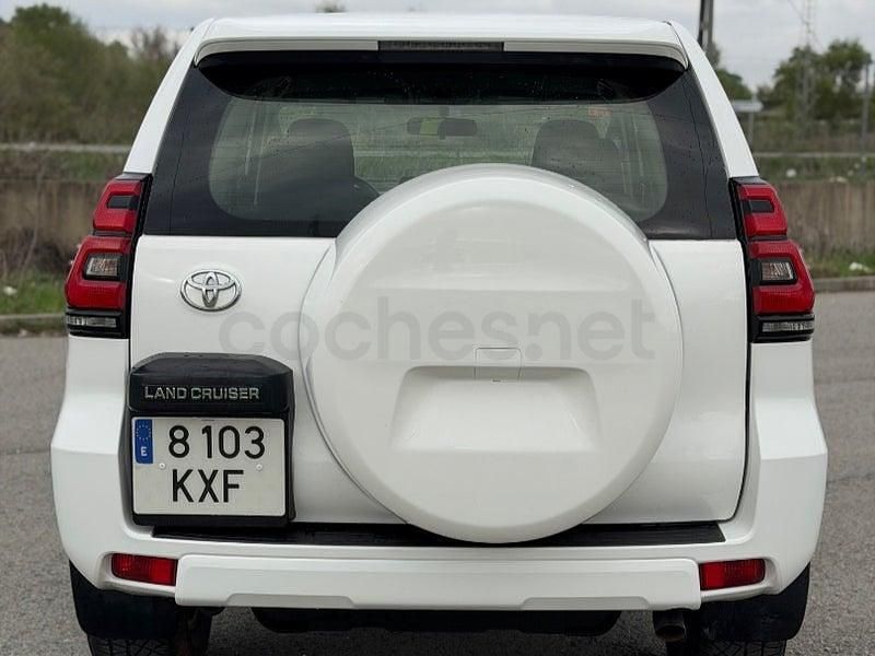 Usado Toyota Land Cruiser 177 CV (130 kW) 2019 Blanco SUV