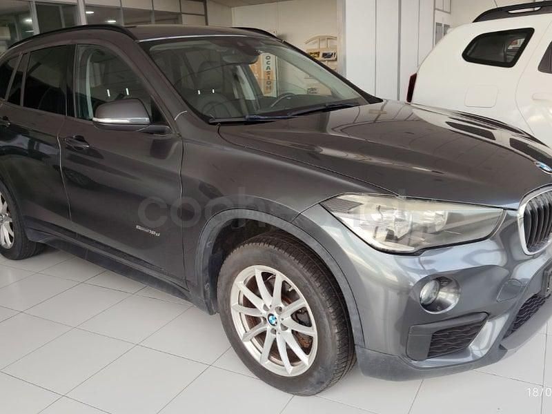 Usado BMW X1 150 CV (110 kW) 2017 Gris / plata SUV