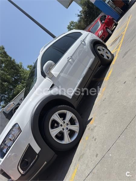 Blanco Usado 2014 Chevrolet Captiva LTZ SUV | 11.200 € (Precio justo) - Imagen 1/3
