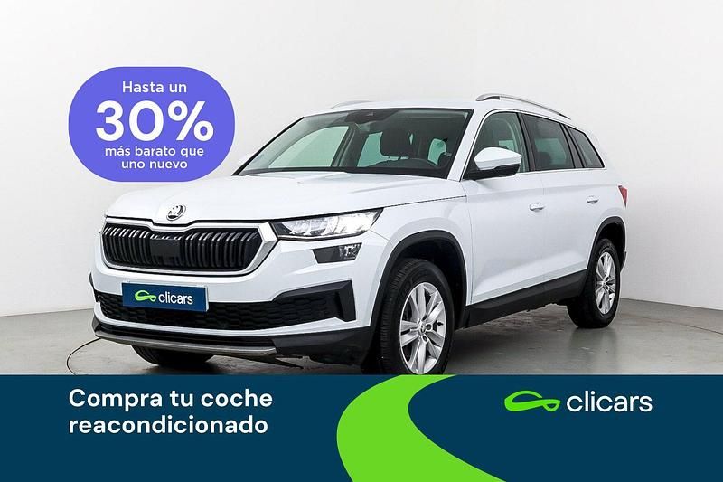 Usado Skoda Kodiaq Ambition 150 CV (110 kW) 2022 Blanco SUV